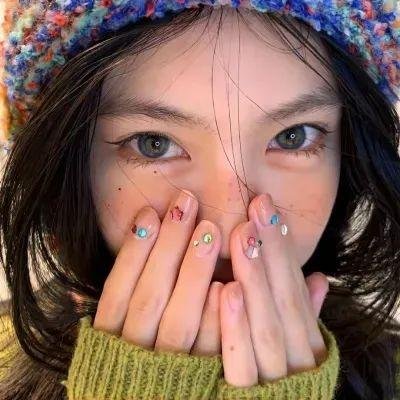 布劳涅森林的女人们